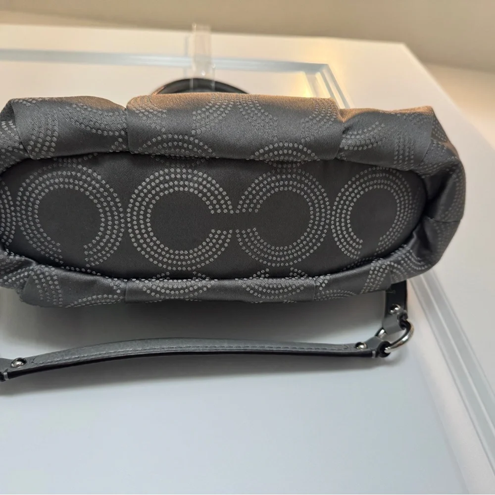 Coach purse - Picture 5 of 5